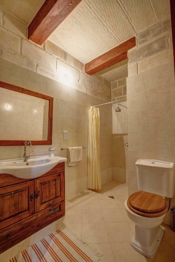 Għarb Il-Palma Holiday Farmhouse With Sunny Private Pool In Island Of Gozo מראה חיצוני תמונה